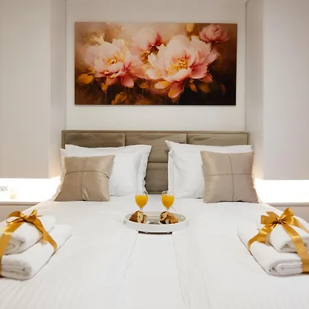 Sun Apartment *